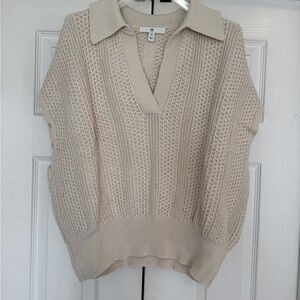 Banana Republic Women's V-Neck Dolman Short Sleeve Sweater in Cream